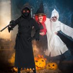 ⁦زي جريم ريبر للاطفال من بينكي للهالوين - ازياء هالوين الموت للاطفال، ملابس هالوين مخيفة مع قفازات جريم ريبر ومنجل الموت للاولاد والبنات لحفلات الهالوين التنكرية والكرنفال⁩ - الصورة ⁦2⁩