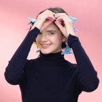 ⁦15 قطعة من ادوات تجعيد الشعر بدون حرارة من تزويق، بكرات اسفنجية من الساتان للشعر، لتجعيد الشعر الناعم للنوم، تجعيدات بدون حرارة للشعر الطويل، لون فاتح⁩ - الصورة ⁦6⁩