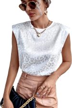 بلايز نسائية انيقة مبطنة بكتف مبطن ورقبة دائرية بدون اكمام بطبعة جلد الفهد من جورجليتر