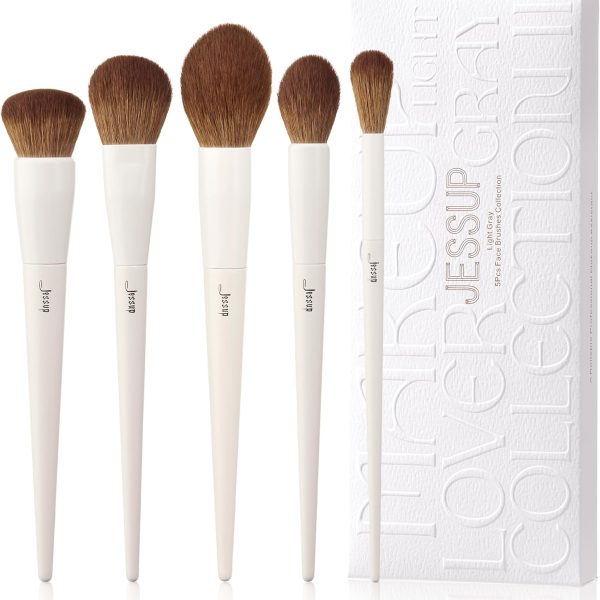 جيسوب مجموعة فرش مكياج للوجه مكونة من 5 قطع، فرش ناعمة نباتية لكريم الاساس والبلش والبرونزر والكونتور وفرشاة هايلايتر وفرشاة لوضع البودرة بلون رمادي فاتح T493