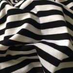 ⁦اي زدد اس كيه جيه تيشيرت قصير اسود للاولاد (عبوة من قطعة واحدة)⁩ - الصورة ⁦4⁩