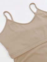 ⁦توب كات للنساء 2025 برف مدمج، حمالة صدر بحمالات رفيعة ورقبة على شكل حرف U وقصة ضيقة مضلعة بدون اكمام⁩ - الصورة ⁦5⁩