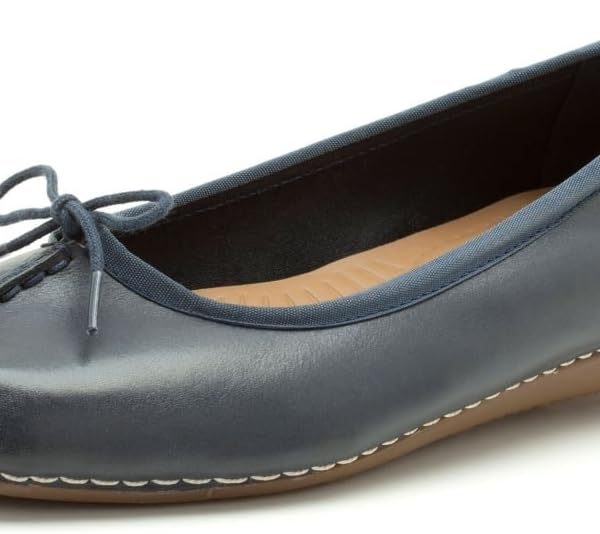 حذاء باليه مسطح للنساء من فريكل ايس