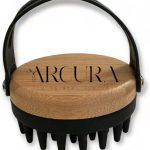 اورورا فرشاة شامبو فاخرة لتدليك فروة الرأس لنمو الشعر - شعيرات تقشير من السيليكون الناعم مع مقبض من الخيزران - اسود - قطعة واحدة