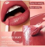 ⁦مجموعة احمر شفاه سائل مخملي غير لامع ومرطب وملمع شفاه كريمي ومحدد شفاه وردي 04⁩ - الصورة ⁦4⁩