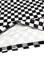 ⁦تي شيرت قصير باكمام قصيرة وقبة دائرية ومخطط بالوان متباينة للنساء⁩ - الصورة ⁦4⁩