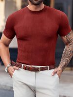 ⁦بلوفر رجالي كاجوال بقصة ضيقة واكمام قصيرة وقبة مدورة مضلع محبوك وقابل للتمدد⁩ - الصورة ⁦2⁩