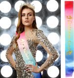 ⁦تيجان للنساء من تزويق، تاج متعدد الالوان، تاج ملكة مرصع باحجار الراين الكريستالية مع امشاط، وشاح راس للاميرة، زينة حفلات اعياد الميلاد للفتيات كوينسينيرا، اكسسوارات المسابقات، الوان قوس قزح⁩ - الصورة ⁦5⁩