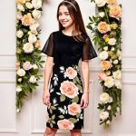 ⁦طقم فستان للبنات من اكسولينوفا، بلوزة تشبه القطن باكمام مكشكشة وتنورة زهور قابلة للتمدد، فستان حفلات من قطعة واحدة للصيف، قماش مرن وجيد التهوية، للاعمار من 8 الى 12 سنة، مثالي للاحتفالات والتجمعات⁩ - الصورة ⁦5⁩