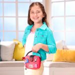 ⁦ميراكيلوس شنطة يد صغيرة من ليدي باج بوب ان سوب، شنطة قابلة للتخصيص بـ4 شارات مشبك، شنطة اكسسوارات، شنطة يد خفيفة الوزن ومتينة ومقاومة للماء - هدية للبنات والاطفال (دعسوقة)⁩ - الصورة ⁦3⁩