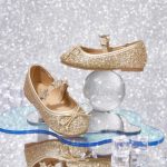 ⁦حذاء رسمي للبنات الصغيرات مزين بالزهور من فيرامين - حذاء ماري جينز فلات لحفلات الزفاف⁩ - الصورة ⁦3⁩