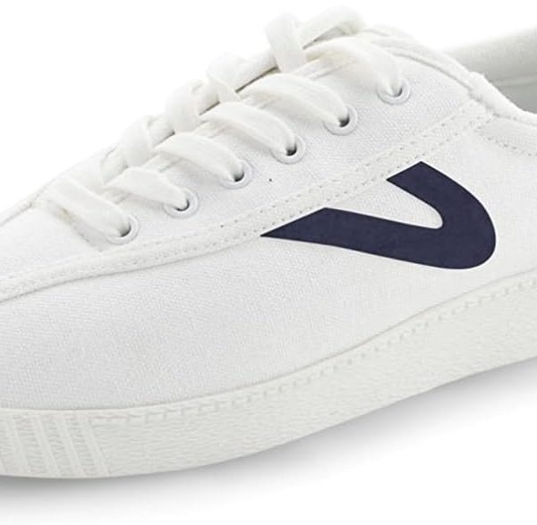 الحذاء الرياضي نايلايت بلاس من الكتان للنساء من تريتورن