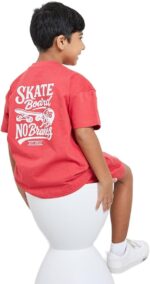 طقم تيشيرت وشورت برسومات لوح تزلج للاولاد من ستايلي، لون احمر