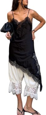 بلوزة نسائية من الساتان بحواف دانتيل عالية ومنخفضة من الحرير مع حزام سباجيتي غير متماثل بفتحة جانبية غير متماثلة، بلايز بطبقات حريرية