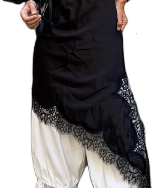 بلوزة نسائية من الساتان بحواف دانتيل عالية ومنخفضة من الحرير مع حزام سباجيتي غير متماثل بفتحة جانبية غير متماثلة، بلايز بطبقات حريرية