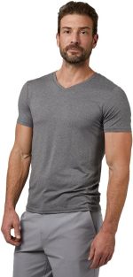 تي شيرت رجالي كلاسيكي رائع برقبة على شكل حرف V من 32 درجة | مضاد للروائح | قابل للتمدد في 4 اتجاهات | يمتص الرطوبة