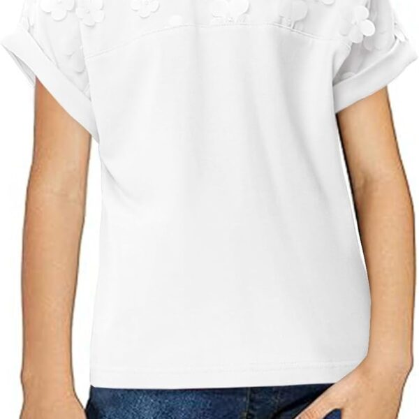 تي شيرت بناتي باكمام قصيرة سادة واساور اكمام مطوية ورقبة دائرية ضيقة عصرية مع زهور ثلاثية الابعاد مقسمة 3 دي 3-12 سنة