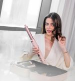 ⁦مصفف شعر 8 في 1 دريمي بيبي بينك من ستايلر برو، متعدد المصففات ومجفف شعر. مع شنطة سفر واكسسوارات⁩ - الصورة ⁦7⁩