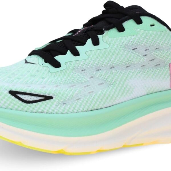 حذاء رياضي كليفتون 9 للنساء