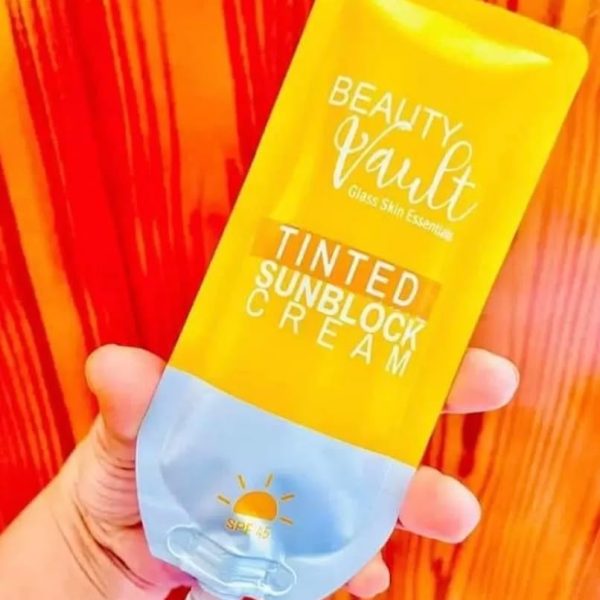 كريم ملون للوقاية من الشمس 50 جرام بعامل حماية من الشمس 45