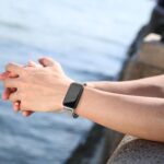 ⁦سوار معدني من قطعتين متوافق مع ساعة هواوي باند 10/9/8، اساور رياضية معدنية قابلة للتعديل من الستانلس ستيل للنساء والرجال⁩ - الصورة ⁦4⁩