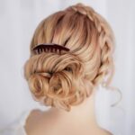 ⁦مشط شعر للعرائس من توفيكو، 6 قطع، امشاط جانبية للشعر بسبعة جوانب بلاستيكية محكمة الاغلاق، اداة مجعدة ودبابيس كثيفة مضفرة لكعكة ابدو⁩ - الصورة ⁦8⁩