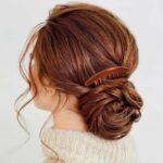 ⁦مشط شعر للعرائس من توفيكو، 6 قطع، امشاط جانبية للشعر بسبعة جوانب بلاستيكية محكمة الاغلاق، اداة مجعدة ودبابيس كثيفة مضفرة لكعكة ابدو⁩ - الصورة ⁦7⁩