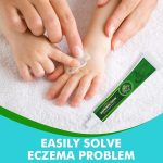 ⁦كريم مضاد للفطريات، كريم مضاد للحكة بمكونات عشبية اكثر لطفًا وامانًا، يعيد الحكة بسرعة للوجه والجسم ويساعد على اكزيما والسعفة وحكة الجوك والالتهابات الفطرية للقدم والاظافر⁩ - الصورة ⁦6⁩