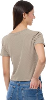 ⁦R&B Women's 325-0451WY004-4 Ribbed Top with Round Neck and Short Sleeves⁩ - الصورة ⁦3⁩