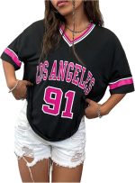 ⁦قمصان جيرسي كبيرة الحجم مخططة برقبة على شكل حرف V للنساء من جورجليتر⁩ - الصورة ⁦4⁩