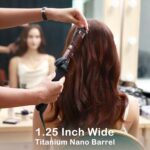 ⁦مكواة تجعيد شعر اوتوماتيكية دوارة 360 درجة من باروين برو بيوتي 32 ملم، ملقط تجعيد الشعر بطلاء نانو تيتانيوم مع شاشة LCD، 120-210 درجة مئوية، ذهبي (32 ملم)⁩ - الصورة ⁦2⁩