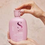 ⁦شامبو ميلانو سيمي دي لينو المرطب والخالي من الكبريتات للشعر الجاف من ألفابارف - خالٍ من البارابين والبارافين - آمن على الشعر المعالج بالألوان - جودة صالونات التجميل الاحترافية، 236 مل⁩ - الصورة ⁦5⁩