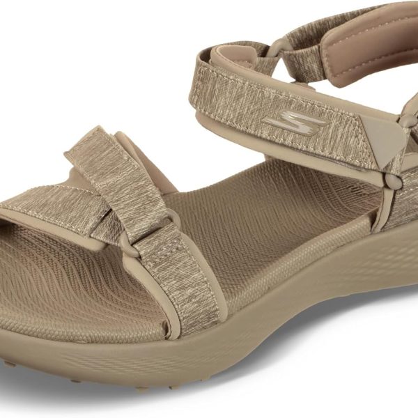 سكيتشرز حذاء جولف بدون مسامير للنساء من ايجل، ابيض ورمادي