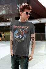 ⁦تي شيرت ايرون مايدن غلاف ألبوم تروبر للرجال بأكمام قصيرة تي شيرت كلاسيك روك فينتاج جرافيك⁩ - الصورة ⁦4⁩