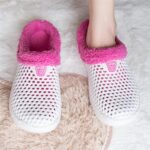 ⁦شبشب شتوي للرجال والنساء من كيزكين، شبشب فرو منفوش للحديقة، شبشب مفتوح من الخلف للمنزل والاماكن الداخلية والخارجية⁩ - الصورة ⁦6⁩