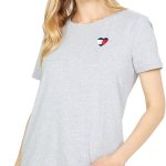 تي شيرت باكمام قصيرة مزين برسومات للنساء