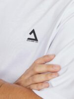 ⁦JACK & JONES Mens TRIANGLE TEE CREW NECK SN Modern⁩ - الصورة ⁦7⁩