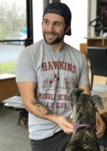 ⁦هاوكنز ميدل سكول ايه في Club | تي شيرت كلاسيكي الطراز الثمانينيات AV Hawkin⁩ - الصورة ⁦5⁩