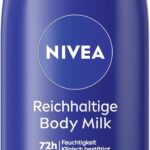 كريم ريتش بودي ميلك ميني من نيفيا، كريم مغذي مكثف للجسم بزيت اللوز والهيالورون، لوشن مع سيروم العناية العميقة لمدة 72 ساعة من الرطوبة (75 مل)