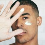 ⁦كريم مرطب للوجه بالريتينول للرجال من بريكيل، طبيعي وعضوي، كريم ليلي مضاد للتجاعيد للوجه مع الريتينول وحمض الهيالورونيك لتقليل الخطوط الدقيقة وتوحيد لون البشرة، خال من العطور، 2 أونصة⁩ - الصورة ⁦4⁩