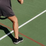 ⁦فيتفيل حذاء بيكل بول عريض للرجال، حذاء تنس رياضي لجميع الملاعب وكرة المضرب، حذاء رياضي لدعم قوس القدم وصندوق عريض عند الاصابع⁩ - الصورة ⁦8⁩