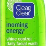 غسول الوجه اليومي من كلين آند كلير للتحكم في اللمعان، غني بمستخلصات الليمون والفواكه، يحافظ على البشرة منتعشة وخالية من اللمعان، 150 مل