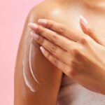 ⁦لوشن الجسم ذا ريتيوس باتر من سوب اند غلوري، بسعة 16.2 أونصة (500 مل) من سوب اند غلوري الولايات المتحدة الأمريكية المحدودة⁩ - الصورة ⁦4⁩