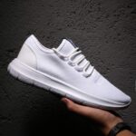 ⁦كيزمز حذاء جري رياضي عصري جيد التهوية بنعل شبكي ناعم كاجوال خفيف الوزن للرجال⁩ - الصورة ⁦4⁩